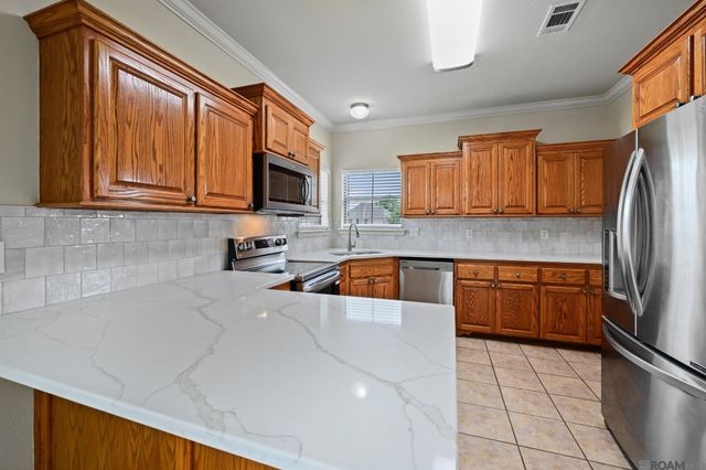 40403 Cross Creek Ave, Gonzales, LA 70737