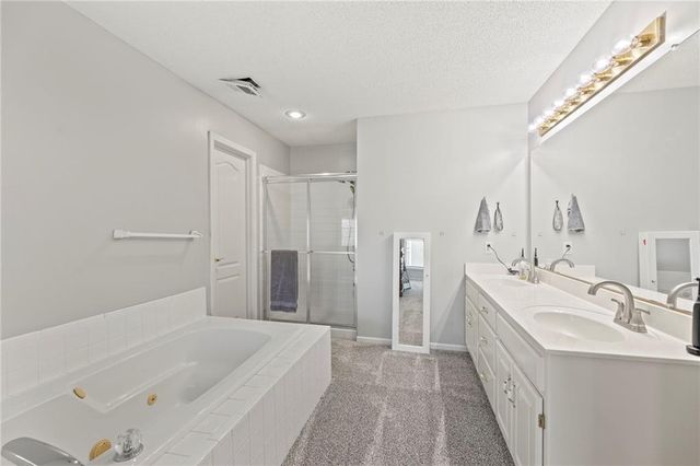 15915 S Avalon Street, Olathe, KS 66062