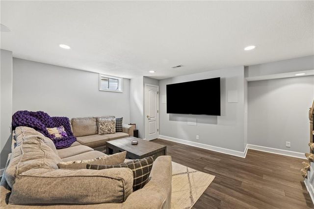 15915 S Avalon Street, Olathe, KS 66062