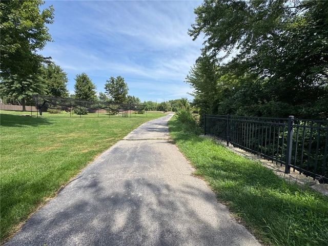 15915 S Avalon Street, Olathe, KS 66062