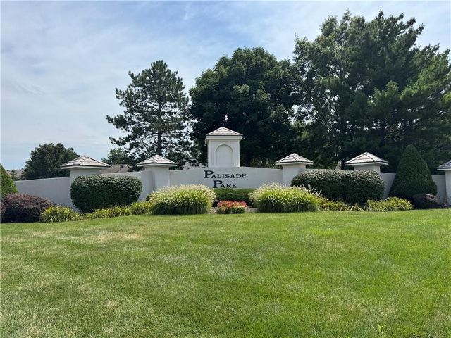 15915 S Avalon Street, Olathe, KS 66062