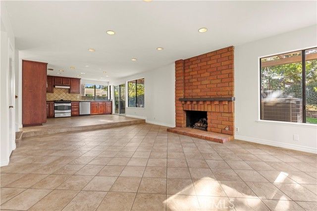 24562 Via Tonada, Lake Forest (el Toro), CA 92630