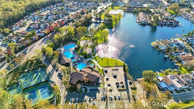 24562 Via Tonada, Lake Forest (el Toro), CA 92630