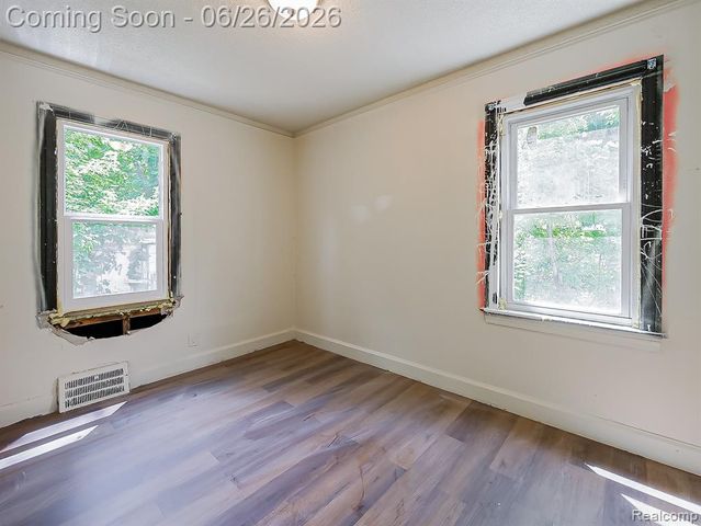16200 Chatham Street, Detroit, MI 48219