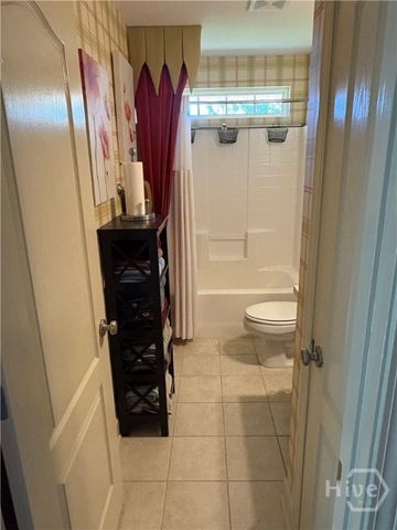 100 Cumberland Way, Savannah, GA 31407