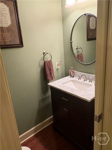 100 Cumberland Way, Savannah, GA 31407