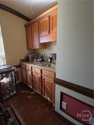 100 Cumberland Way, Savannah, GA 31407