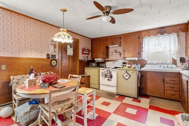 1142-1144 Plymouth Ave, Fall River, MA 02721