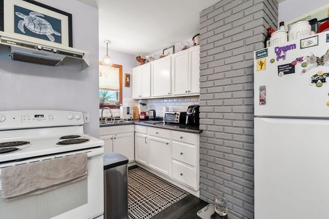 1142-1144 Plymouth Ave, Fall River, MA 02721
