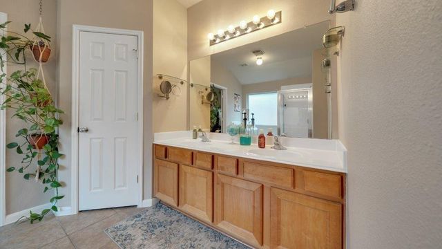 6086 Haysden Lane, League City, TX 77573