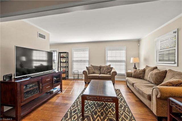 3705 Whitehaven Road, Winston-salem, NC 27106