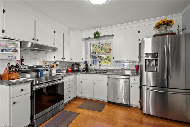 3705 Whitehaven Road, Winston-salem, NC 27106