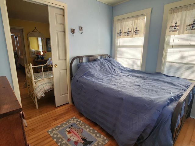 176 Smith Ln, Grand Isle, LA 70358