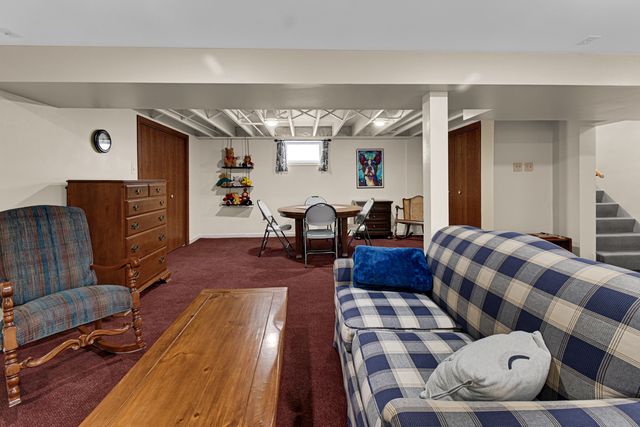 18538 Oakley Avenue, Lansing, IL 60438