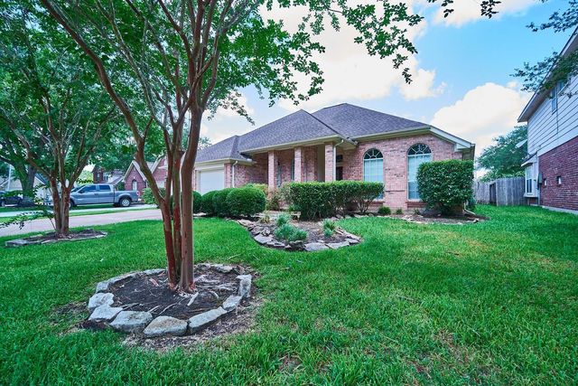 3234 Bodine Drive, Pearland, TX 77584