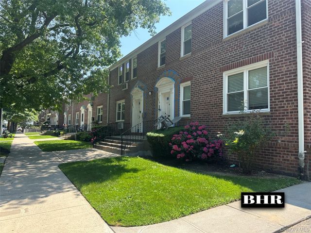 2020 Pearson Street 67F, Brooklyn, NY 11234
