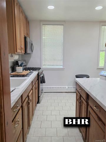 2020 Pearson Street 67F, Brooklyn, NY 11234