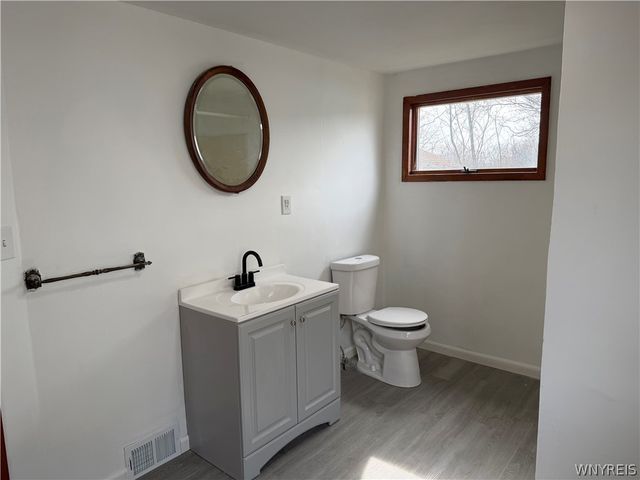 35 Hewitt Avenue, Buffalo, NY 14215