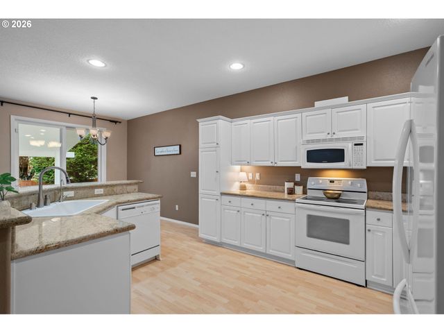 5624 J St, Washougal, WA 98671