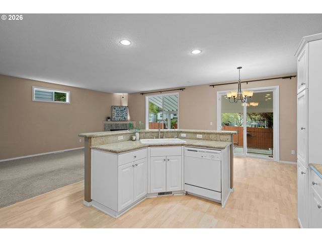 5624 J St, Washougal, WA 98671