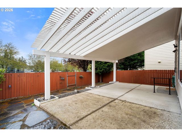 5624 J St, Washougal, WA 98671