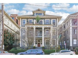2058 Nw FLANDERS St 5-2, Portland, OR 97209