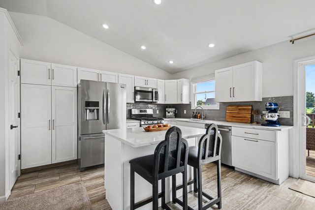 7900 Noffke Drive, Caledonia, MI 49316