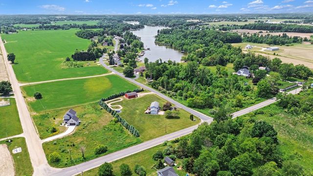 7900 Noffke Drive, Caledonia, MI 49316