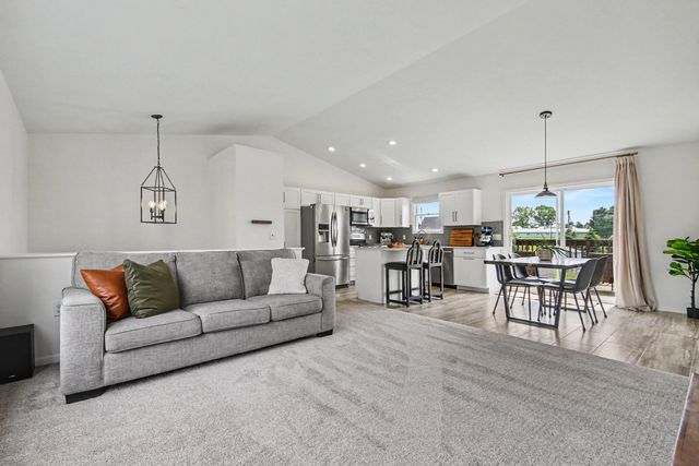 7900 Noffke Drive, Caledonia, MI 49316