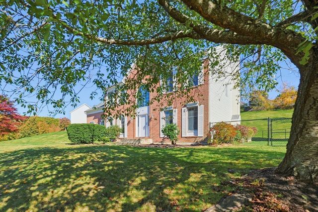 93 Robert Road, Marlborough, MA 01752