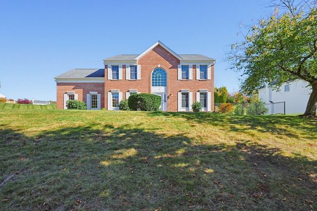93 Robert Road, Marlborough, MA 01752
