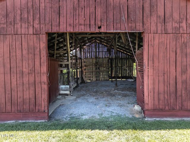 2365 Bright Hope Rd., Greeneville, TN 37743