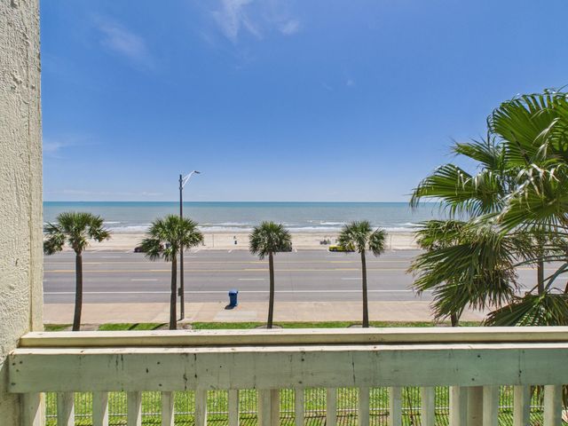 7000 Seawall Boulevard 1032, Galveston, TX 77551
