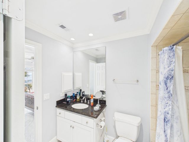 7000 Seawall Boulevard 1032, Galveston, TX 77551