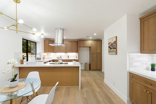 6942 Pera Dr, Rancho Murieta, CA 95683