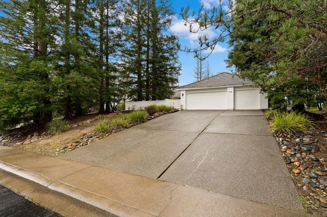 6942 Pera Dr, Rancho Murieta, CA 95683