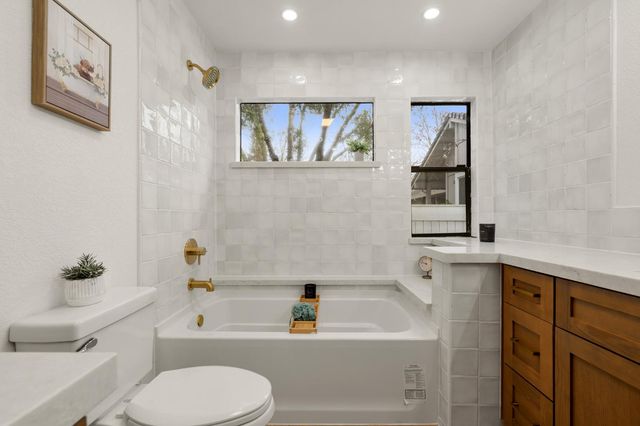 6942 Pera Dr, Rancho Murieta, CA 95683