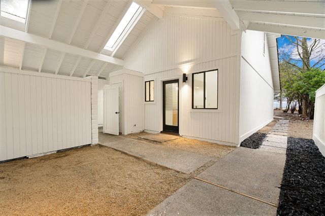 6942 Pera Dr, Rancho Murieta, CA 95683