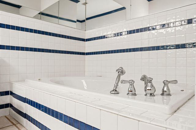 100 Doubletree Court, Mt Sterling, KY 40353