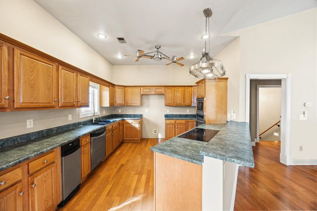 100 Doubletree Court, Mt Sterling, KY 40353