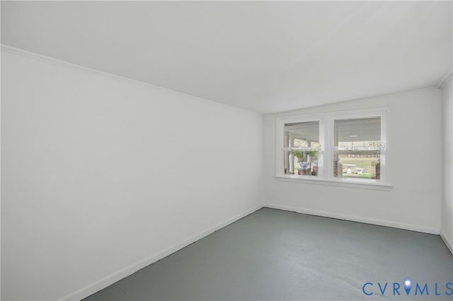 287 Taylor Ln, Essex, VA 22560