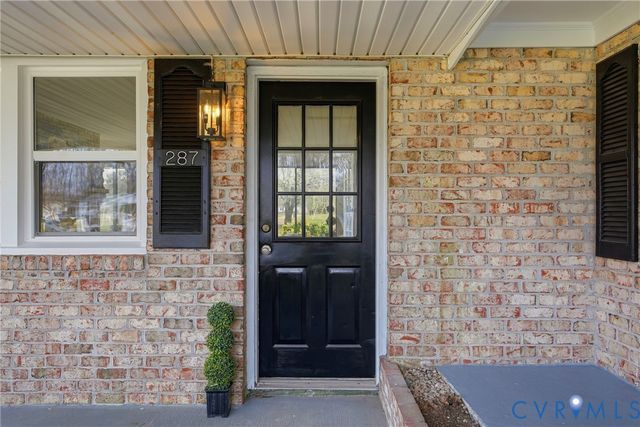 287 Taylor Ln, Essex, VA 22560