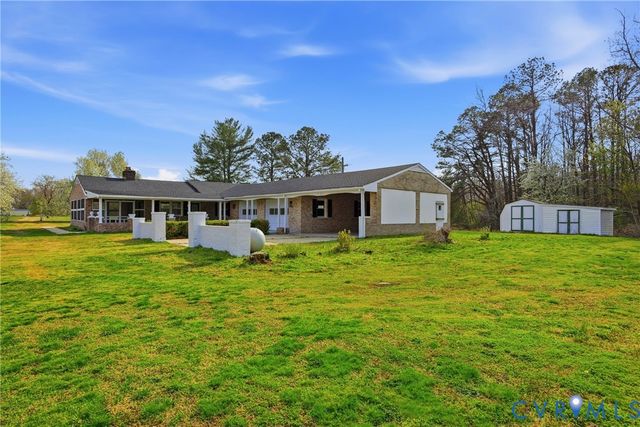 287 Taylor Ln, Essex, VA 22560