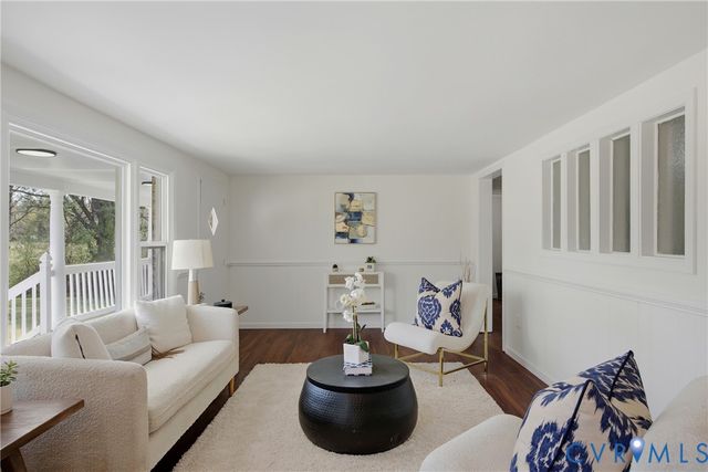 287 Taylor Ln, Essex, VA 22560