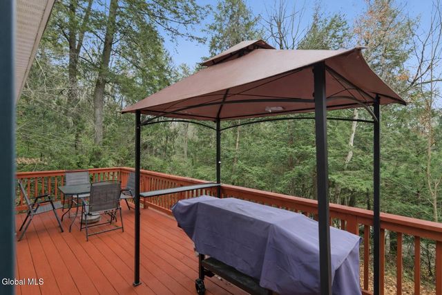 50 Kingsley Lane, Chester, NY 12817