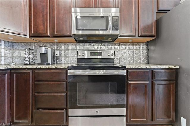 512 Paul Pope Road, Thomasville, NC 27360