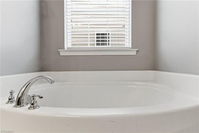 512 Paul Pope Road, Thomasville, NC 27360