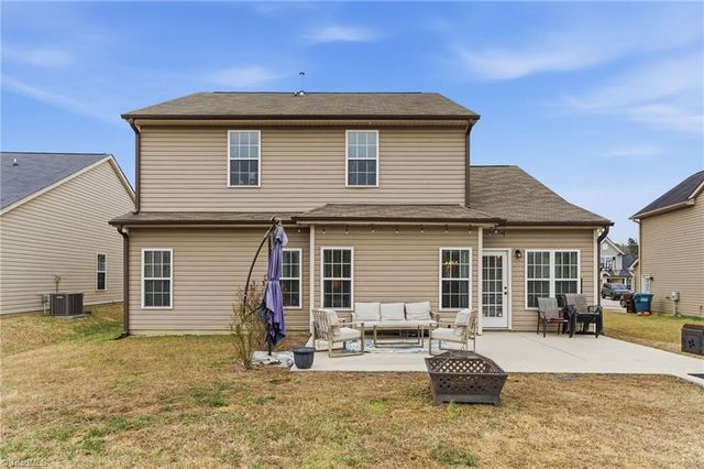 512 Paul Pope Road, Thomasville, NC 27360