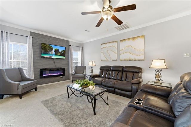 512 Paul Pope Road, Thomasville, NC 27360