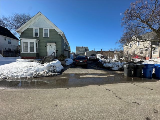 309 Station Street, Cranston, RI 02910